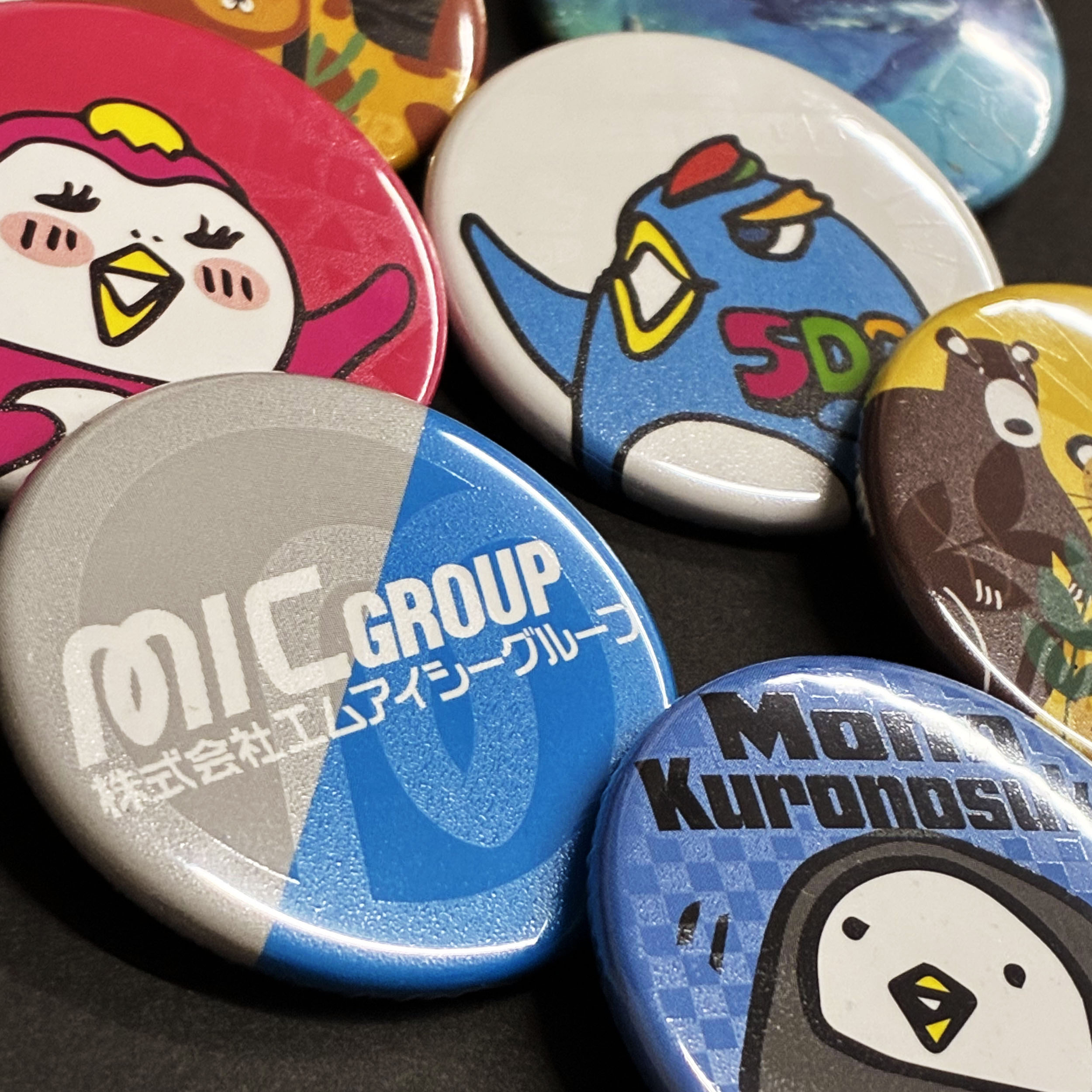 NEWアイテム紹介】擬似エンボス缶バッジ | お知らせ | 株式会社